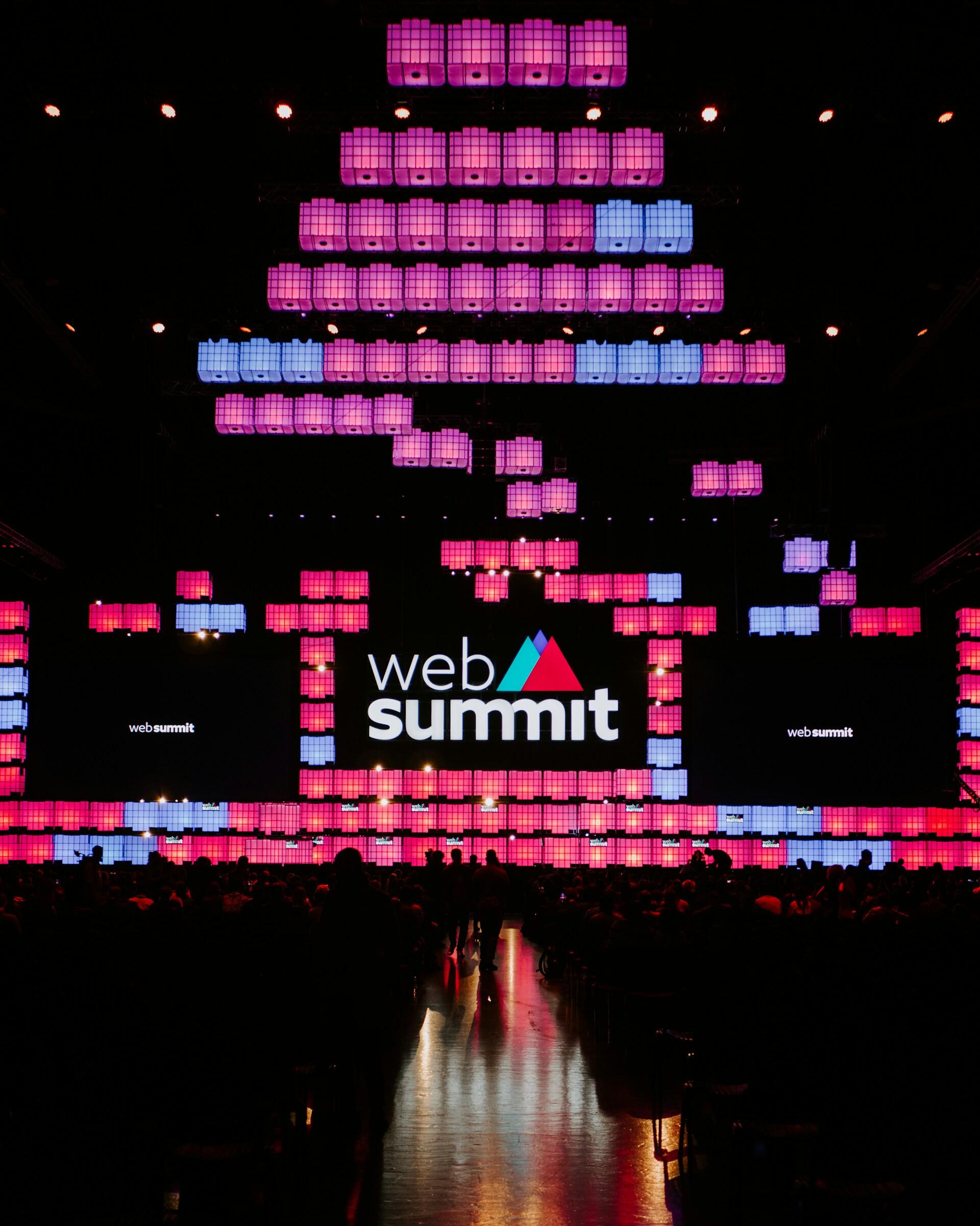 parede com vários blocos de luz