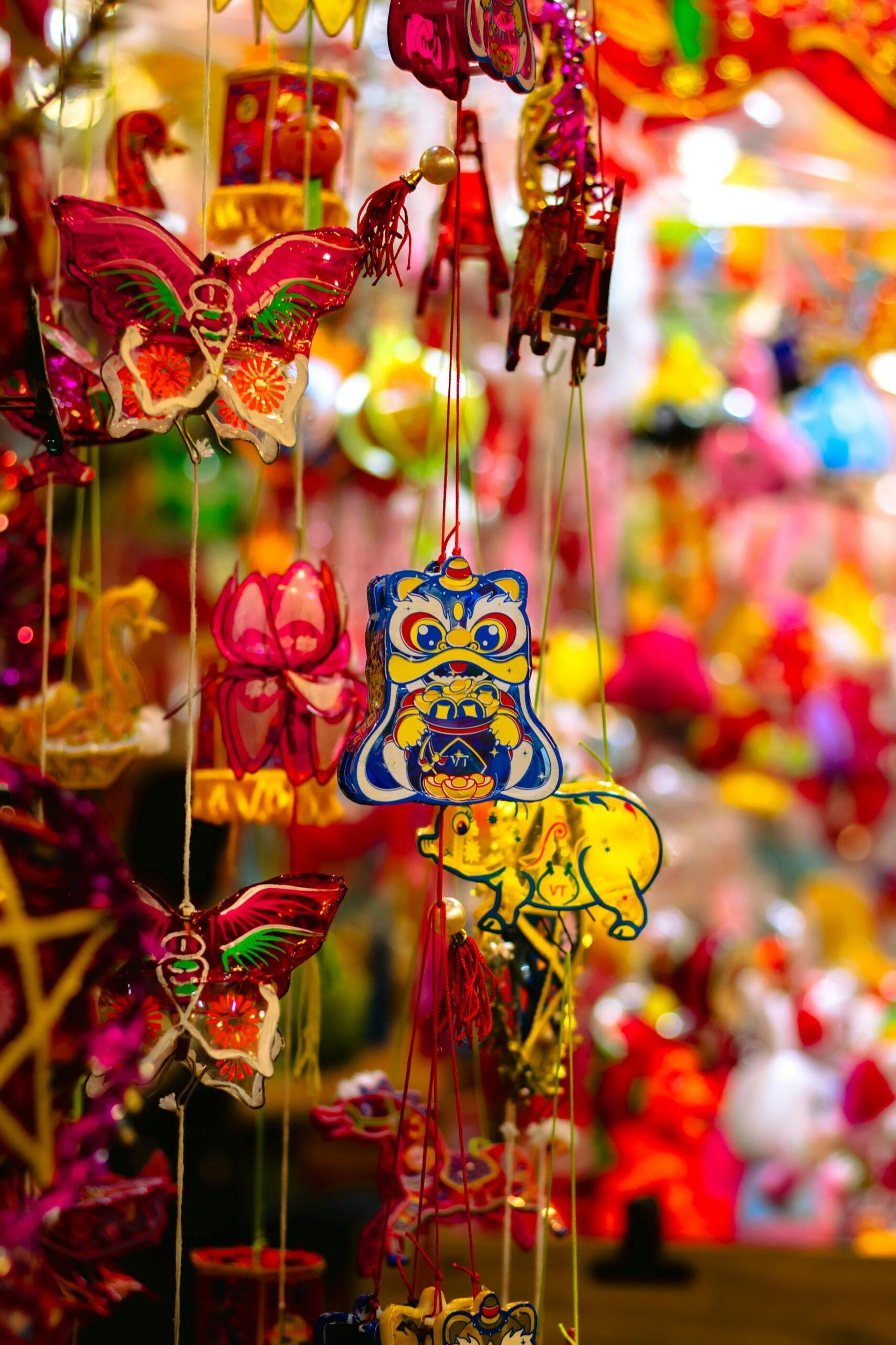 decorações de signos com várias cores