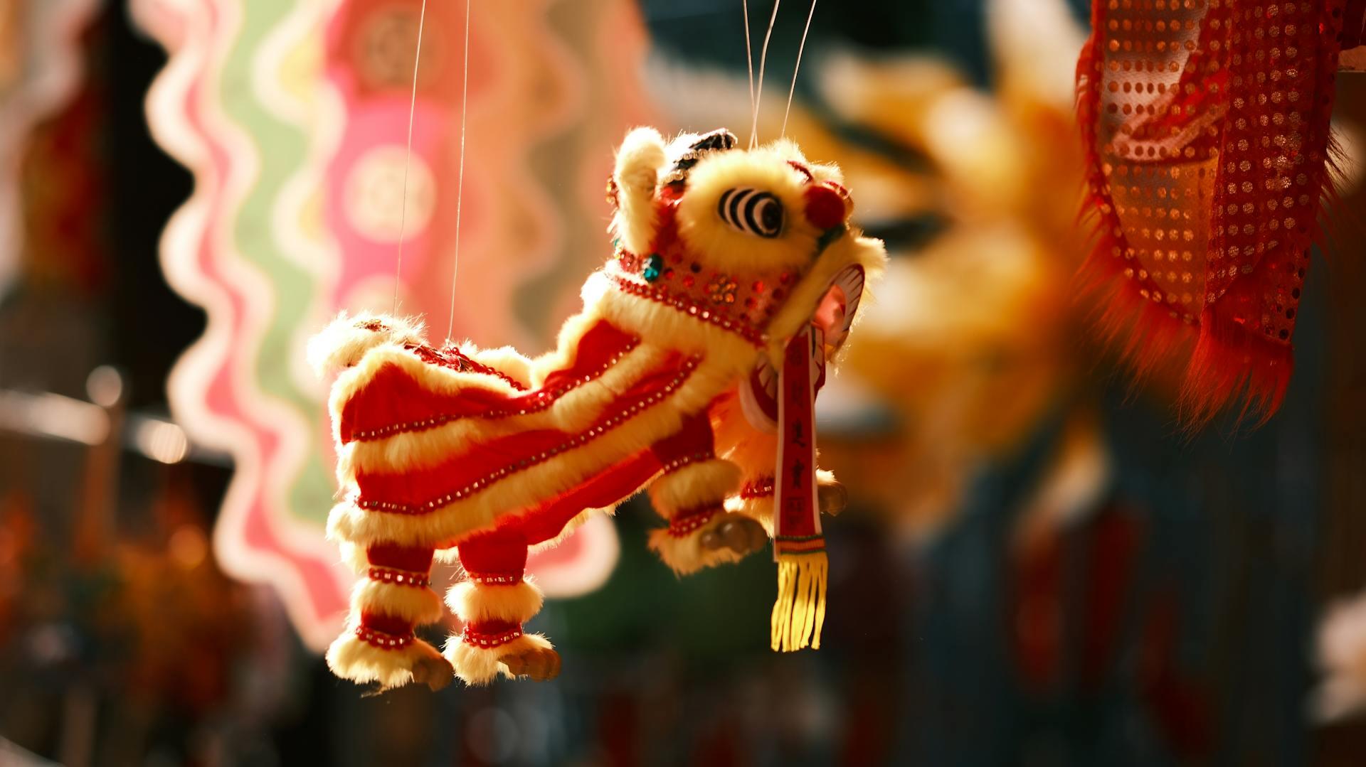 decoração de tigre pendurada