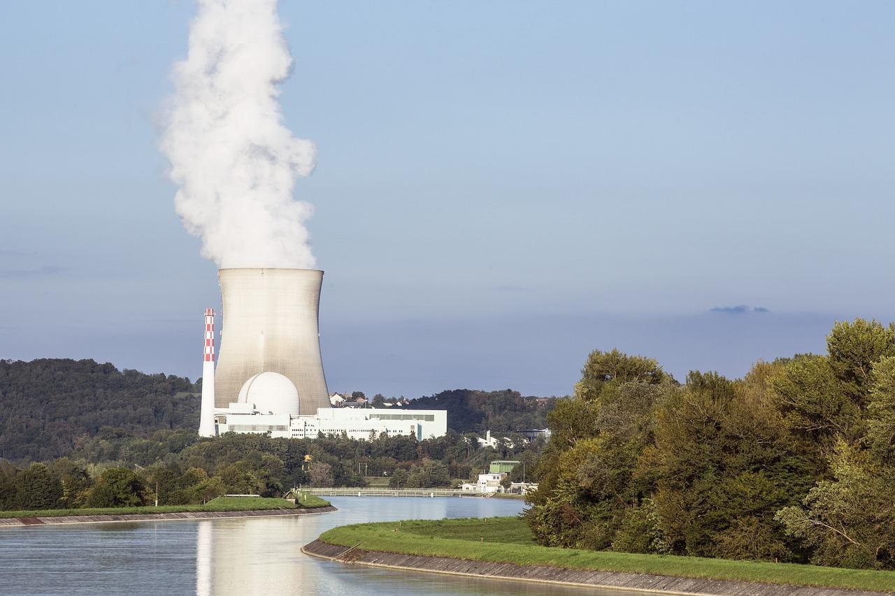 Doit-on encore utiliser l'énergie nucléaire ?