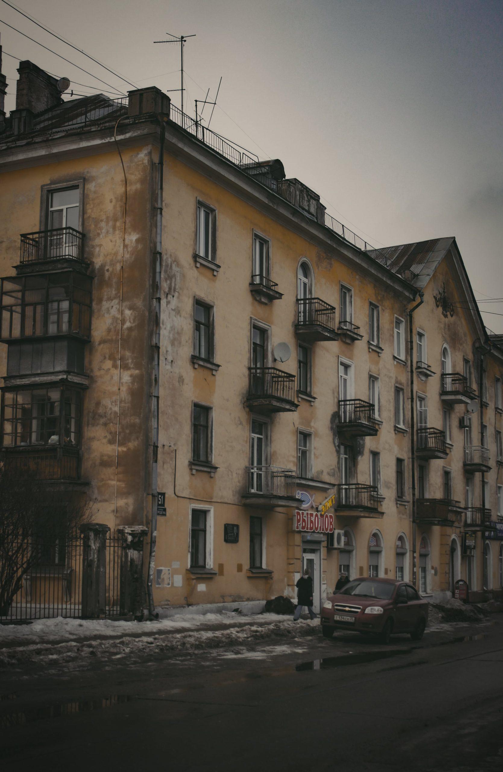 Une rue digne de l'URSS de Staline.