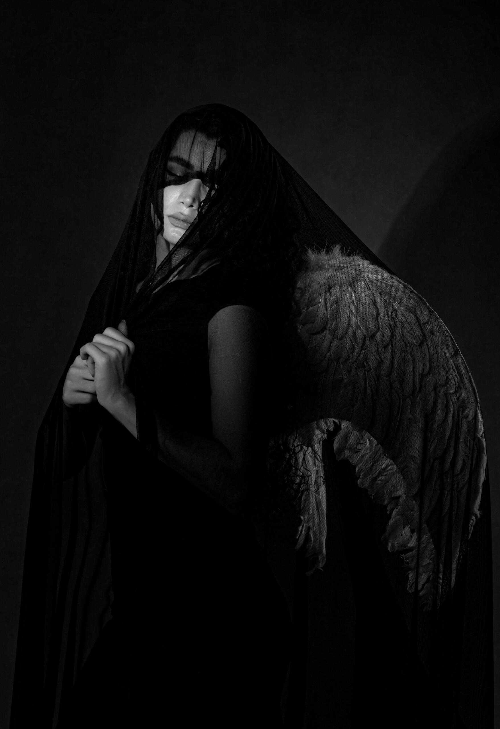 femme mystère voile