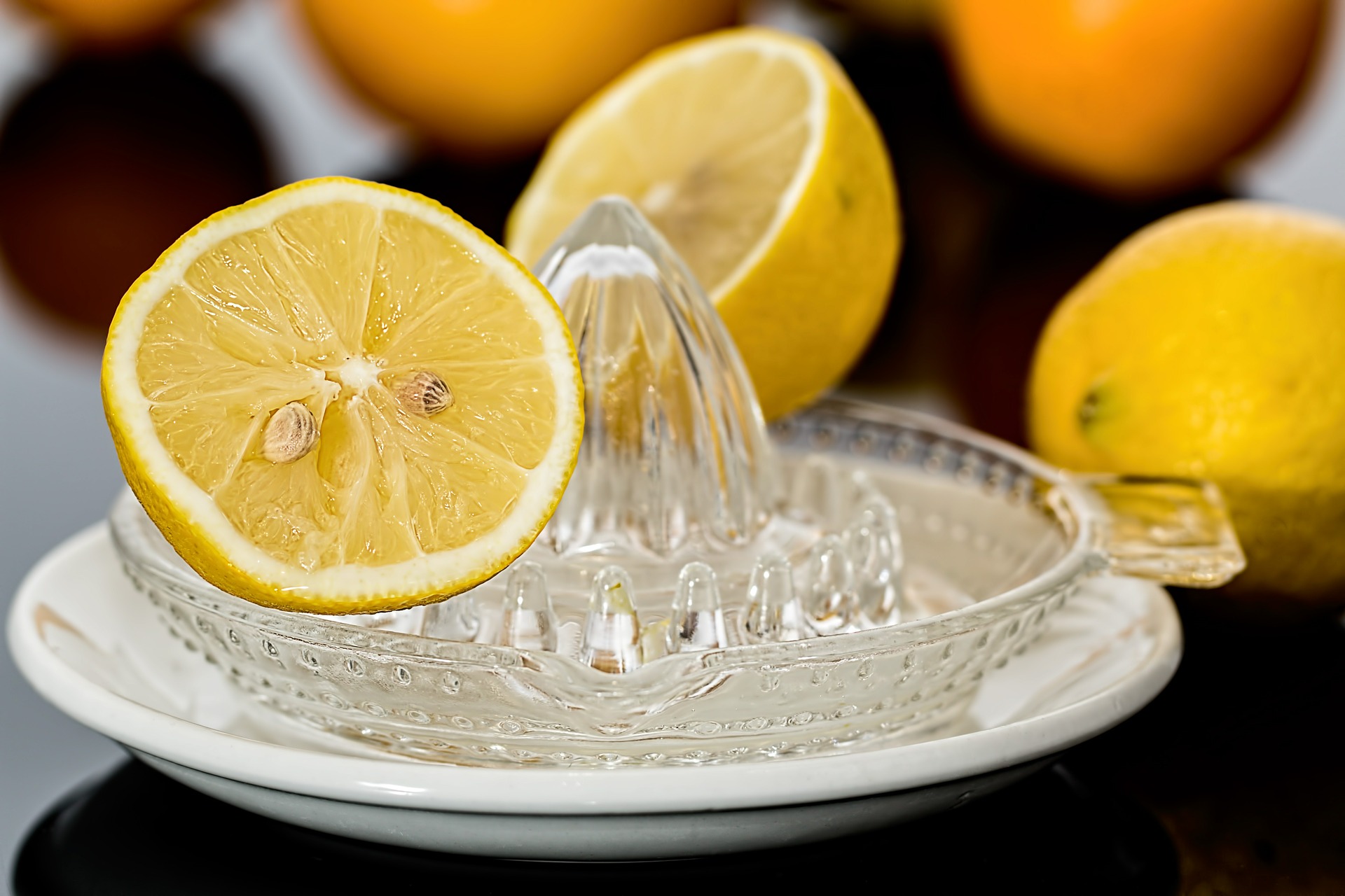 Que risque-t-on en buvant trop de jus de citron ?