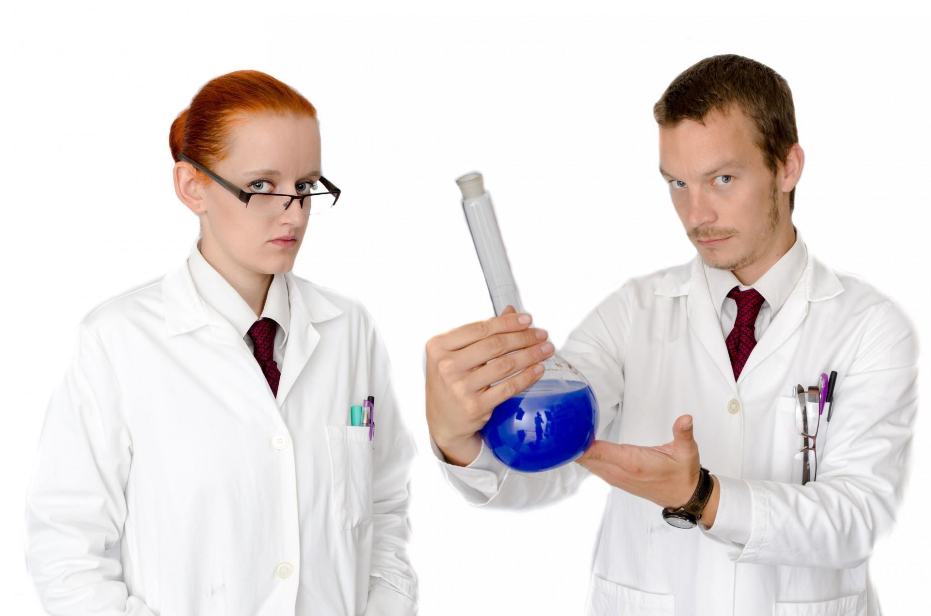 A quoi sert une blouse de chimie ?