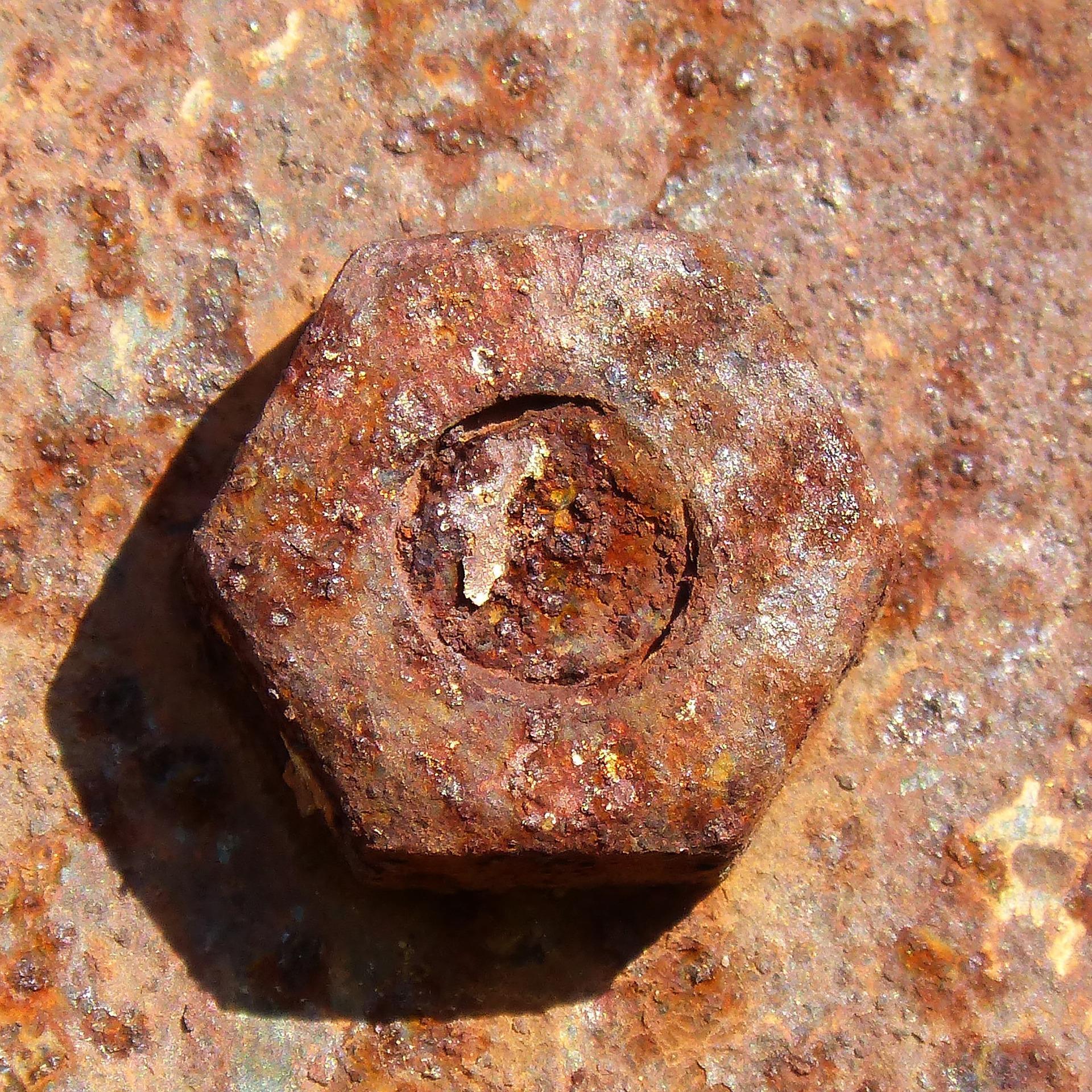 Cette réaction est-elle lente ou extrêmement lente ?