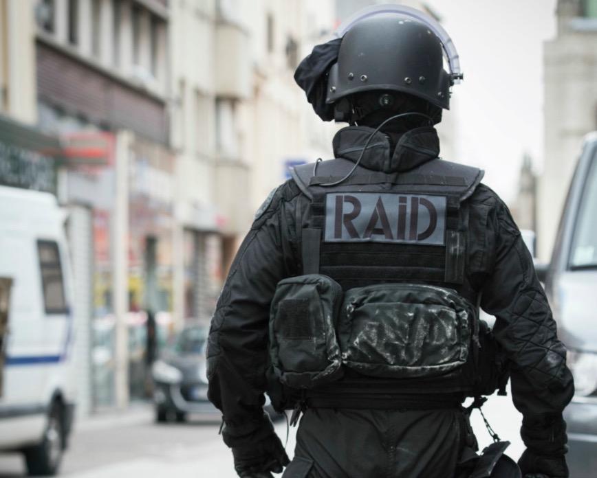 RAID Recherche Assistance Intervention Dissuasion Police Nationale.