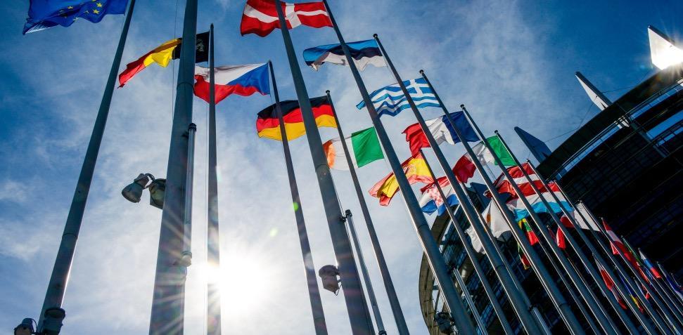 Les sources supra-nationale en droit du social et droit du travail.