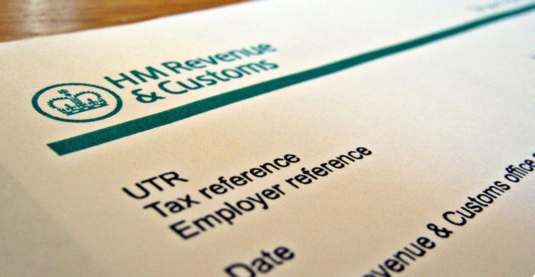 Comment les anglais paient-ils leurs impots ?