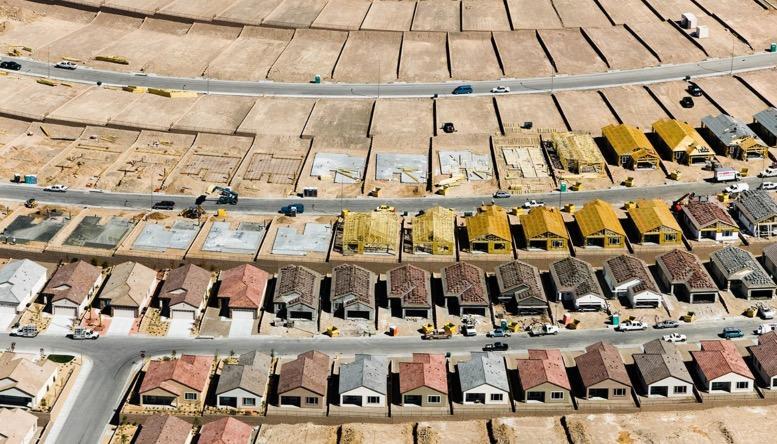 Tout cela relève de pratiques connues en matière de construction et d'ubarnisme à grande échelle.