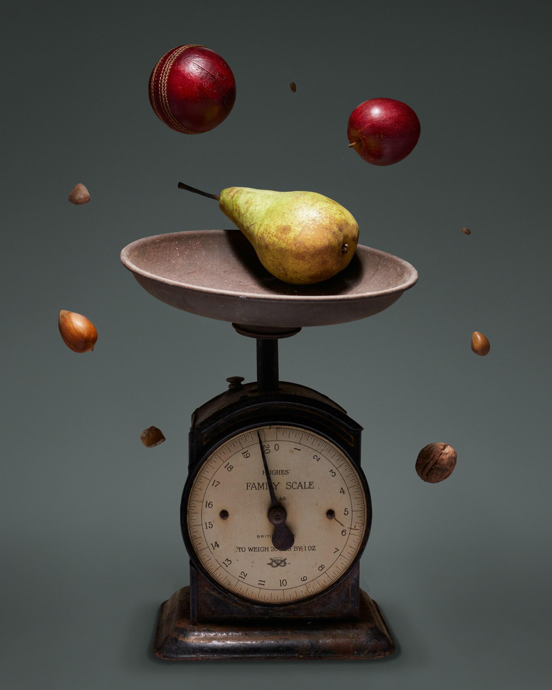 balance fruits