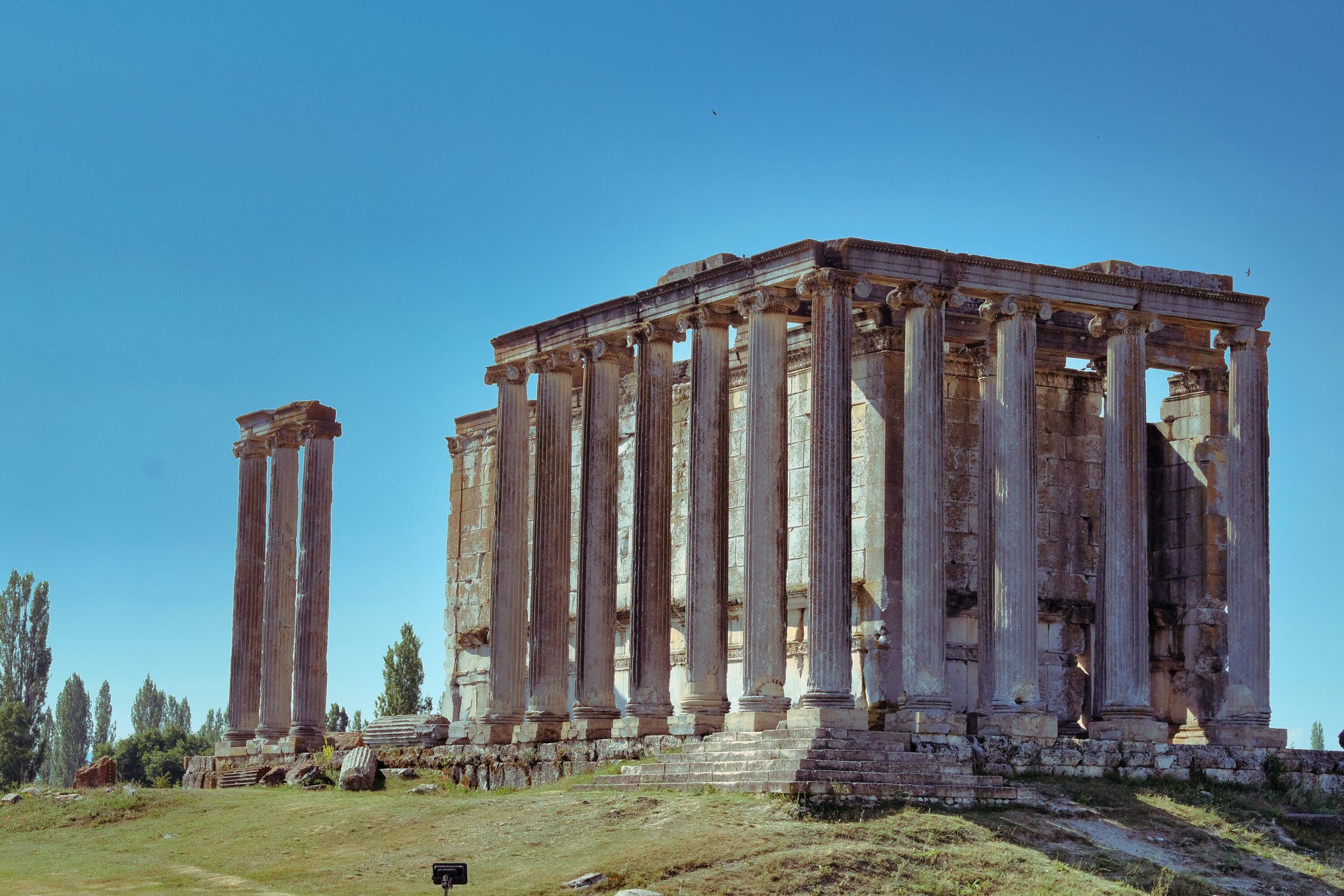 Les ruines du temps de Zeus.