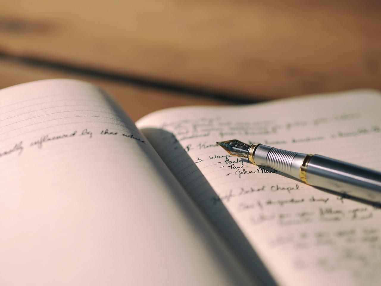 carnet de notes avec style plume