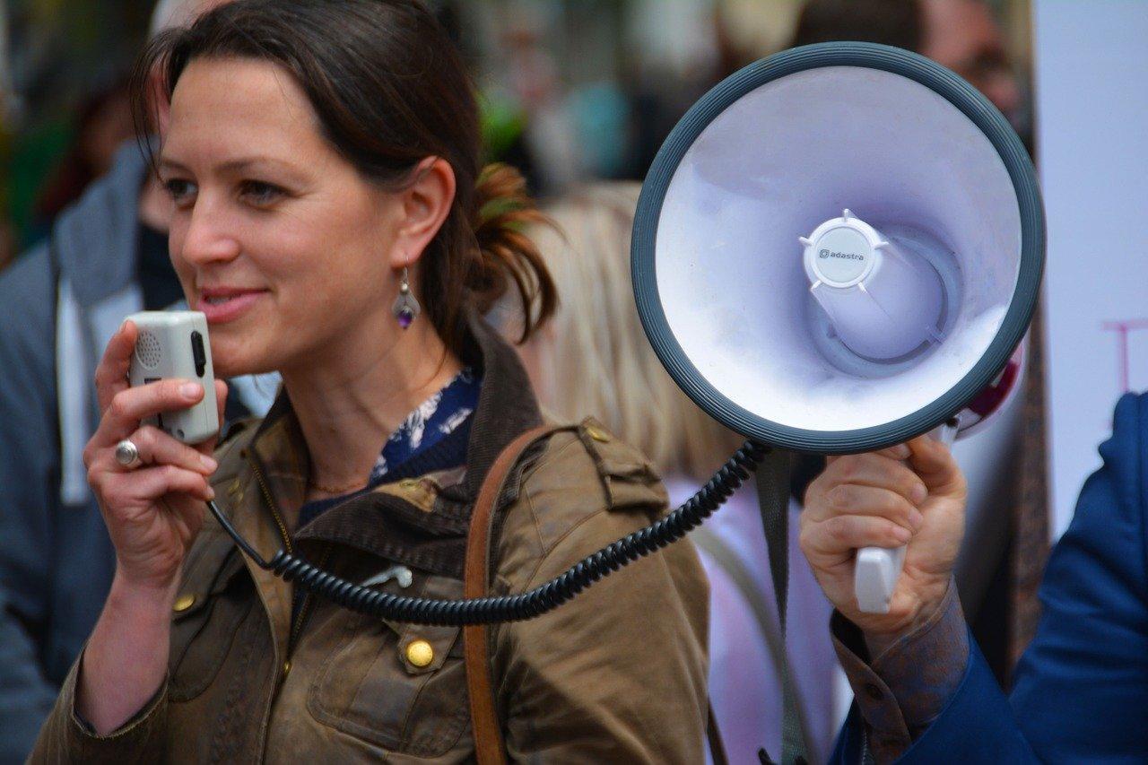 Par quel moyen peut-on écrire un bon discours ?