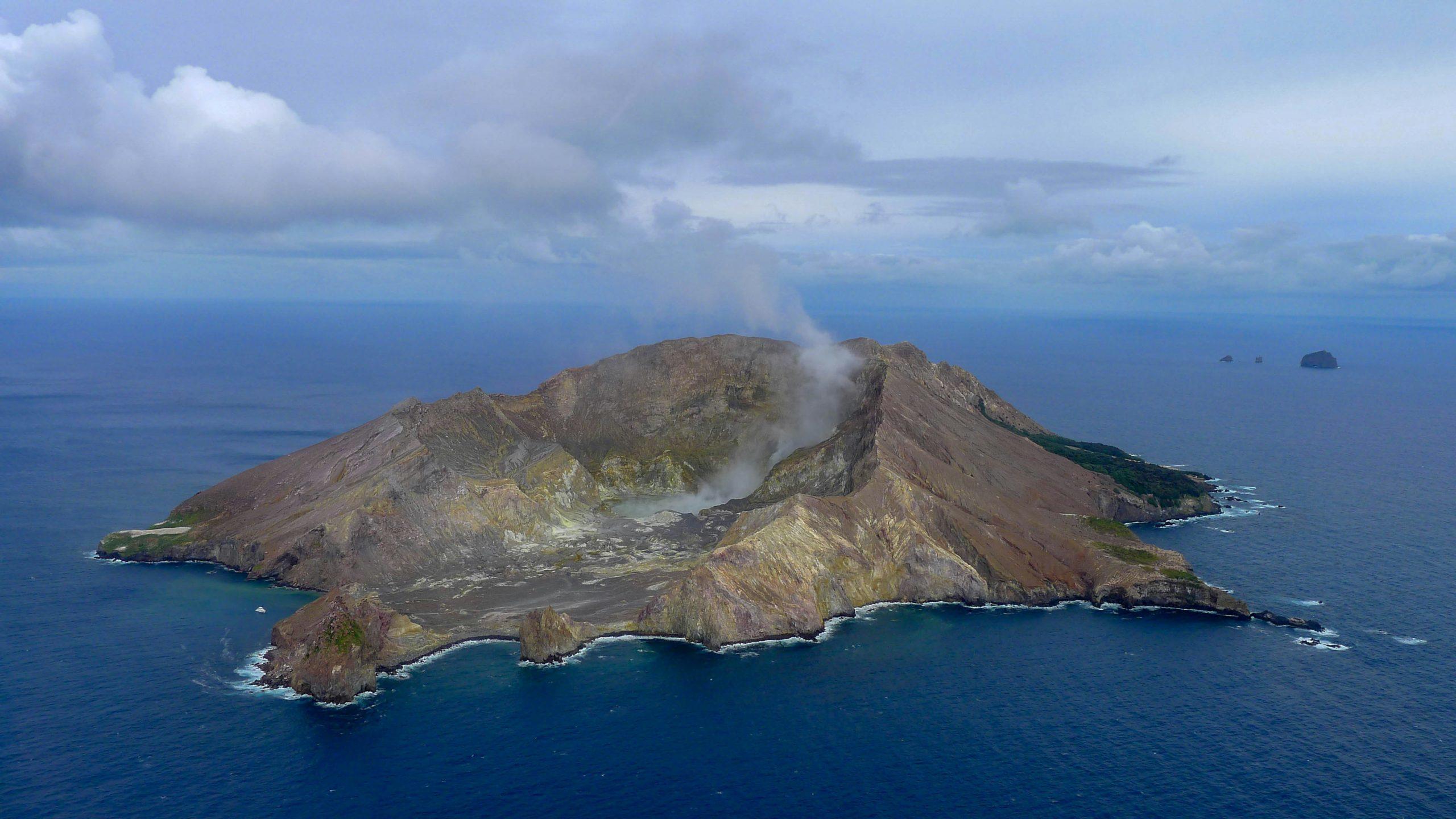 Une île déserte vu d'en haut.