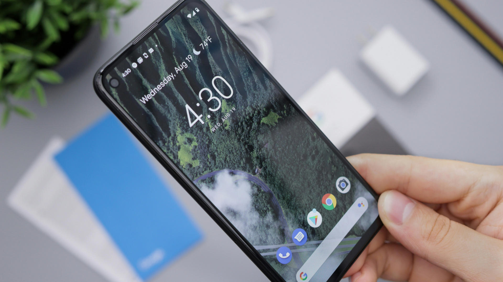 Image of a smartphone 