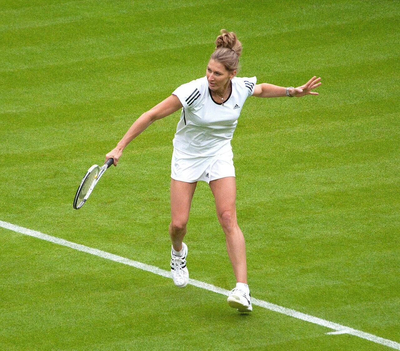 Steffi Graff igra tenis