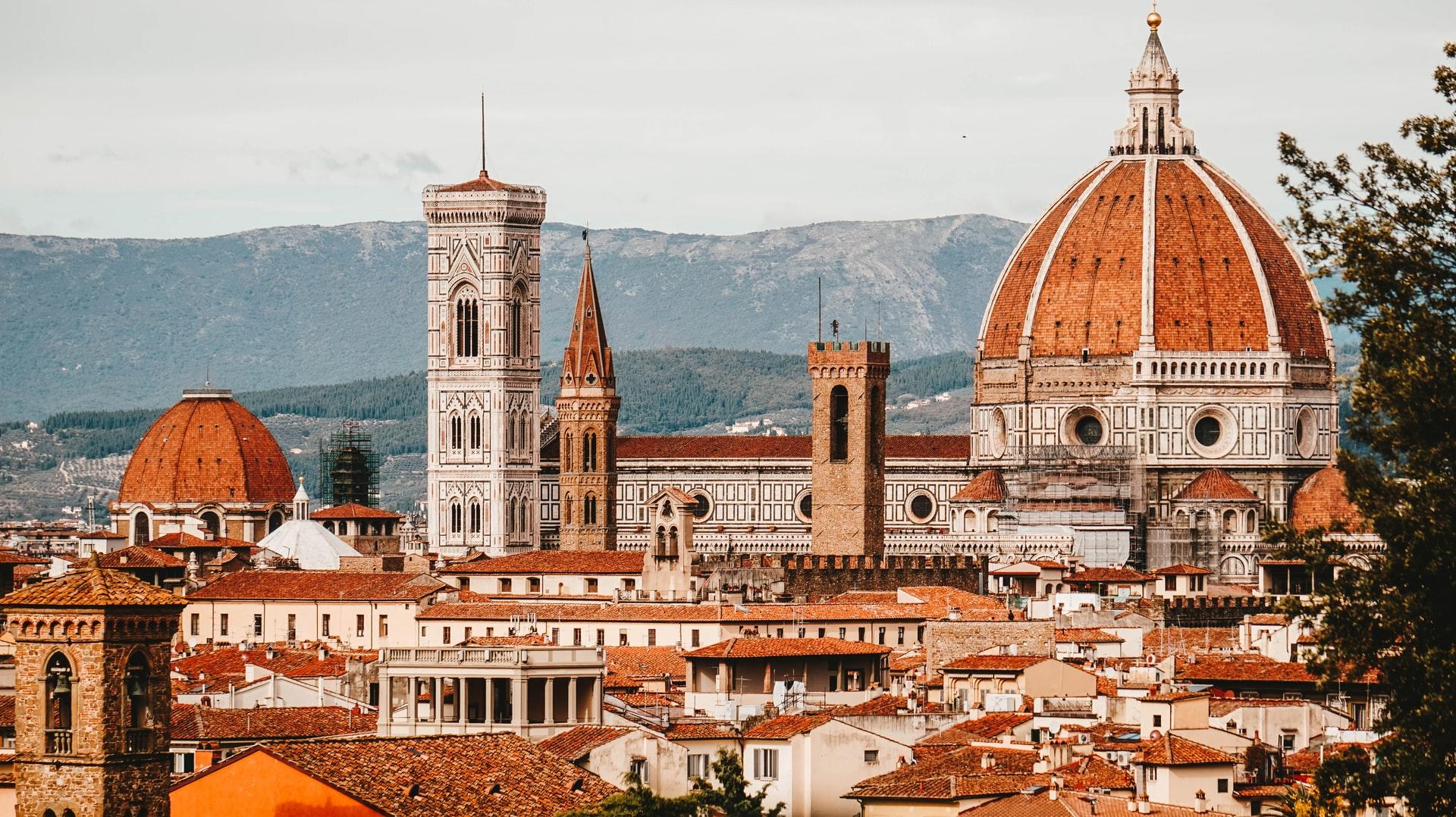 italienska staden florens orangea hustak