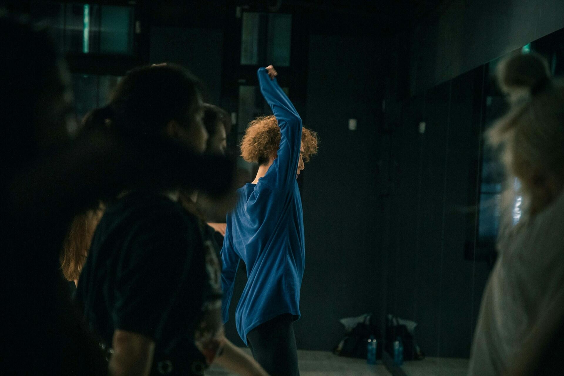 Tona kroppen genom dans fitness