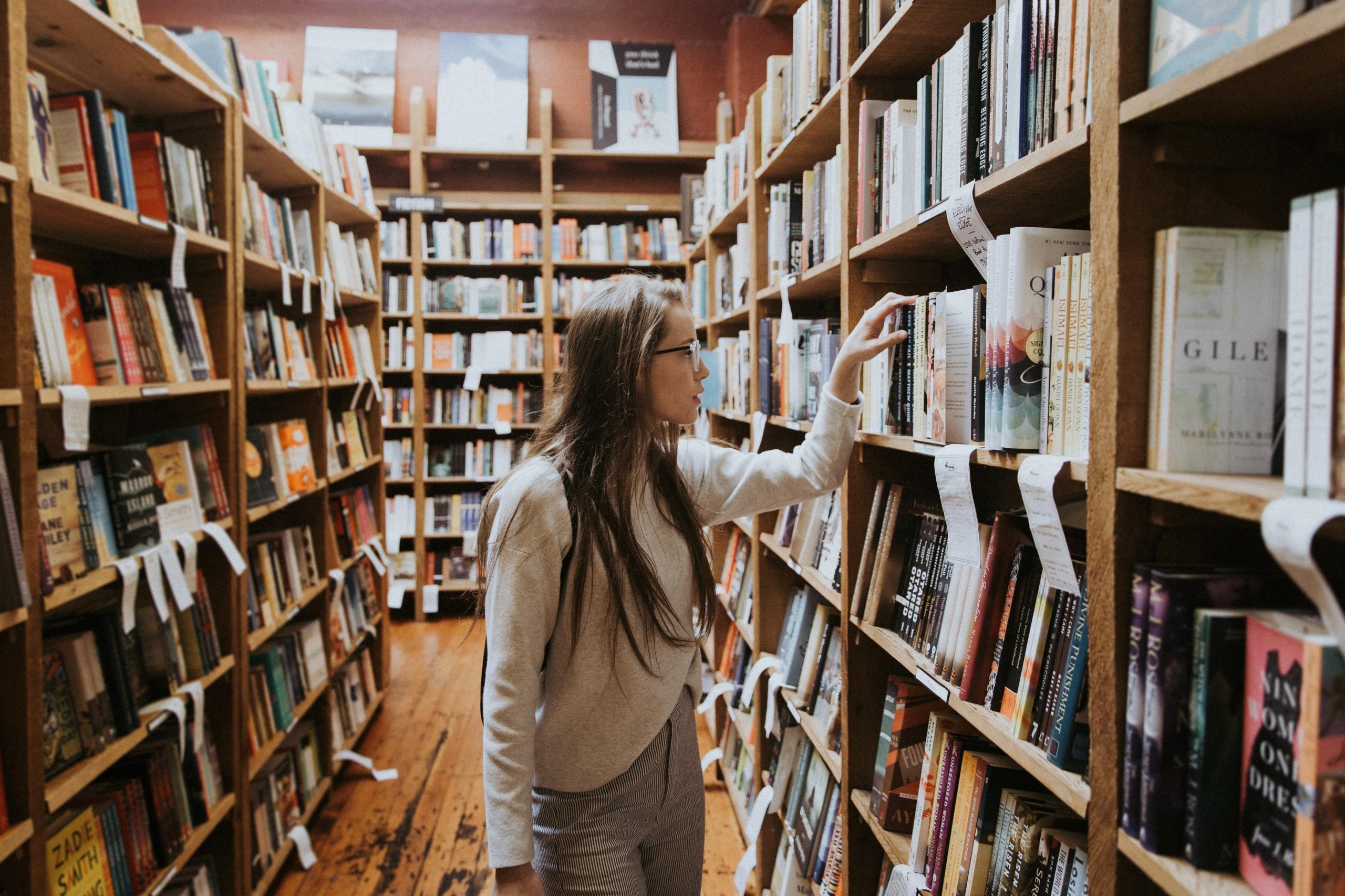 Läxhjälp linköping i ett bibliotek för ökad studiemotivation