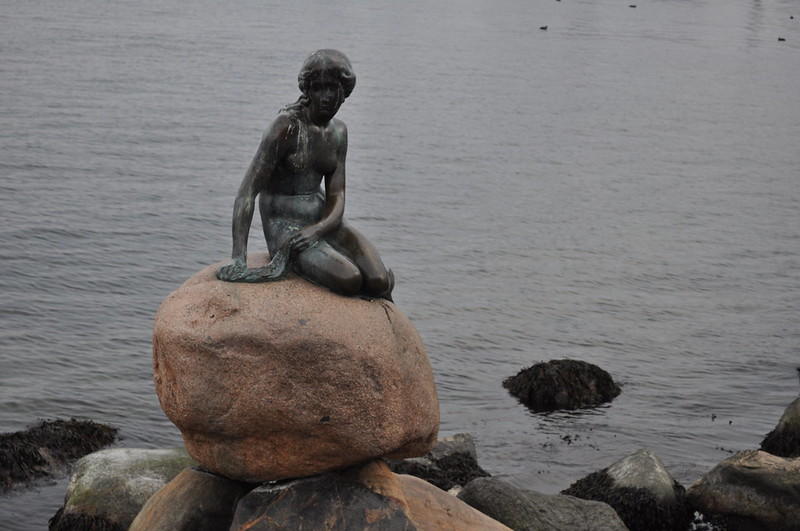 Staty av lilla sjöjungfrun