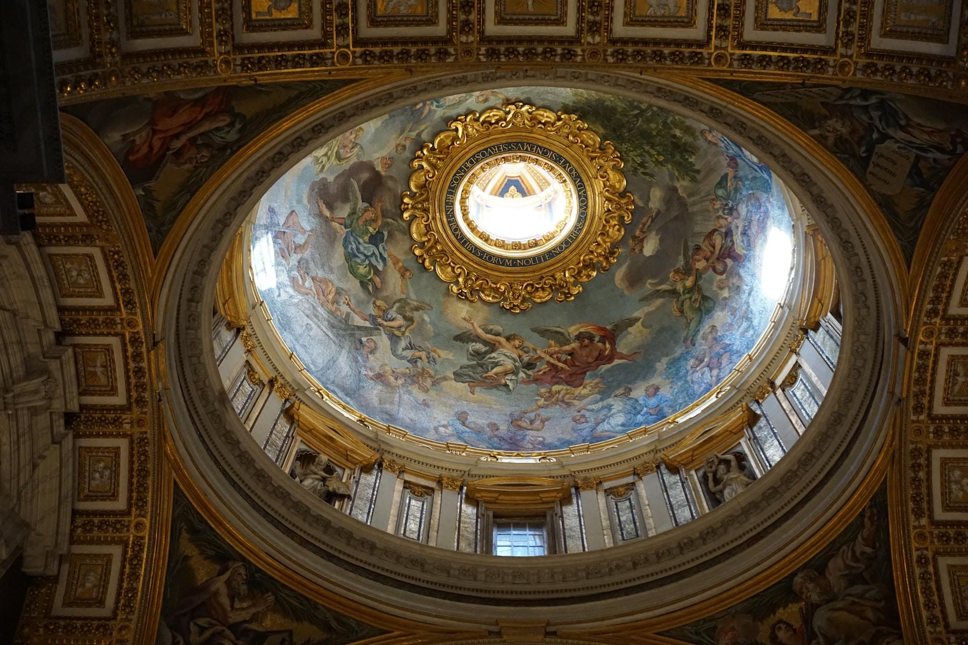 tak och väggar i vatikanstatens museer 