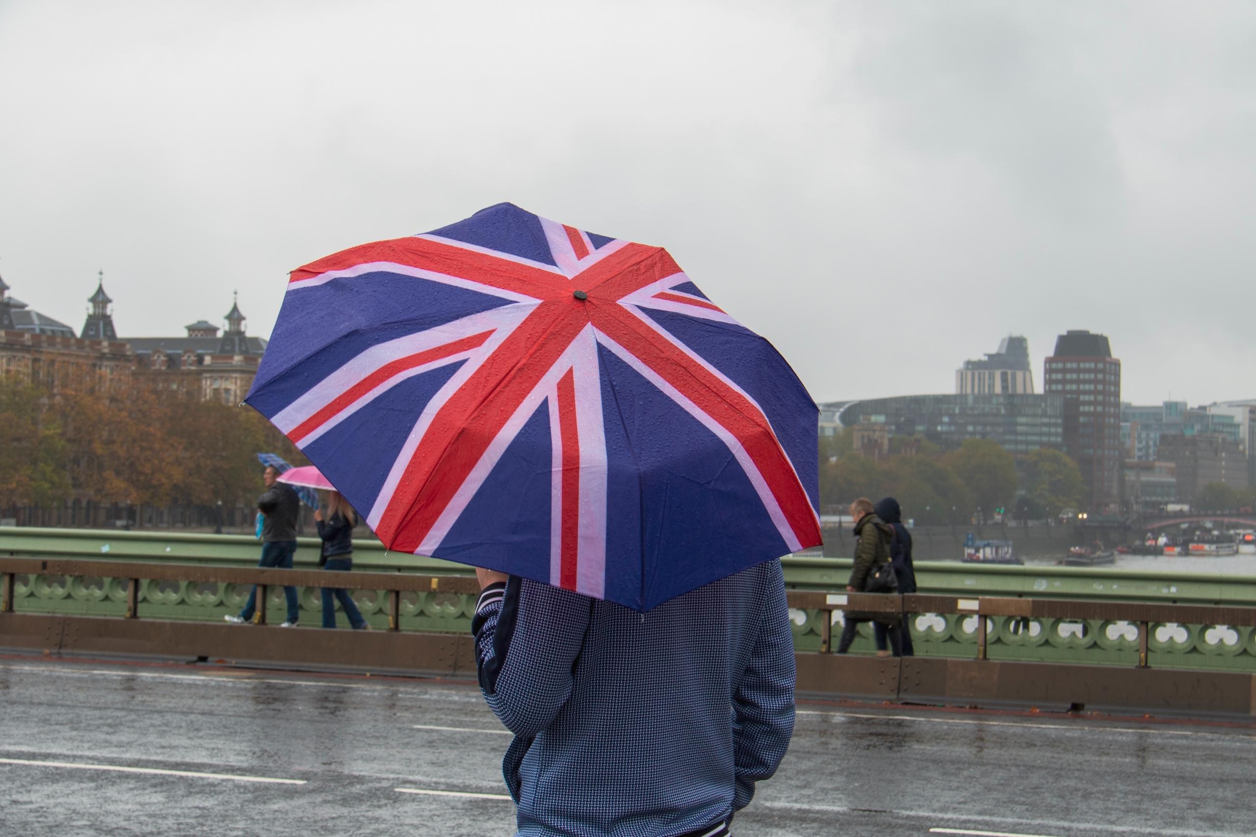 Upplev och besök London i år! Trots vädret kommer du inte att ångra dig!