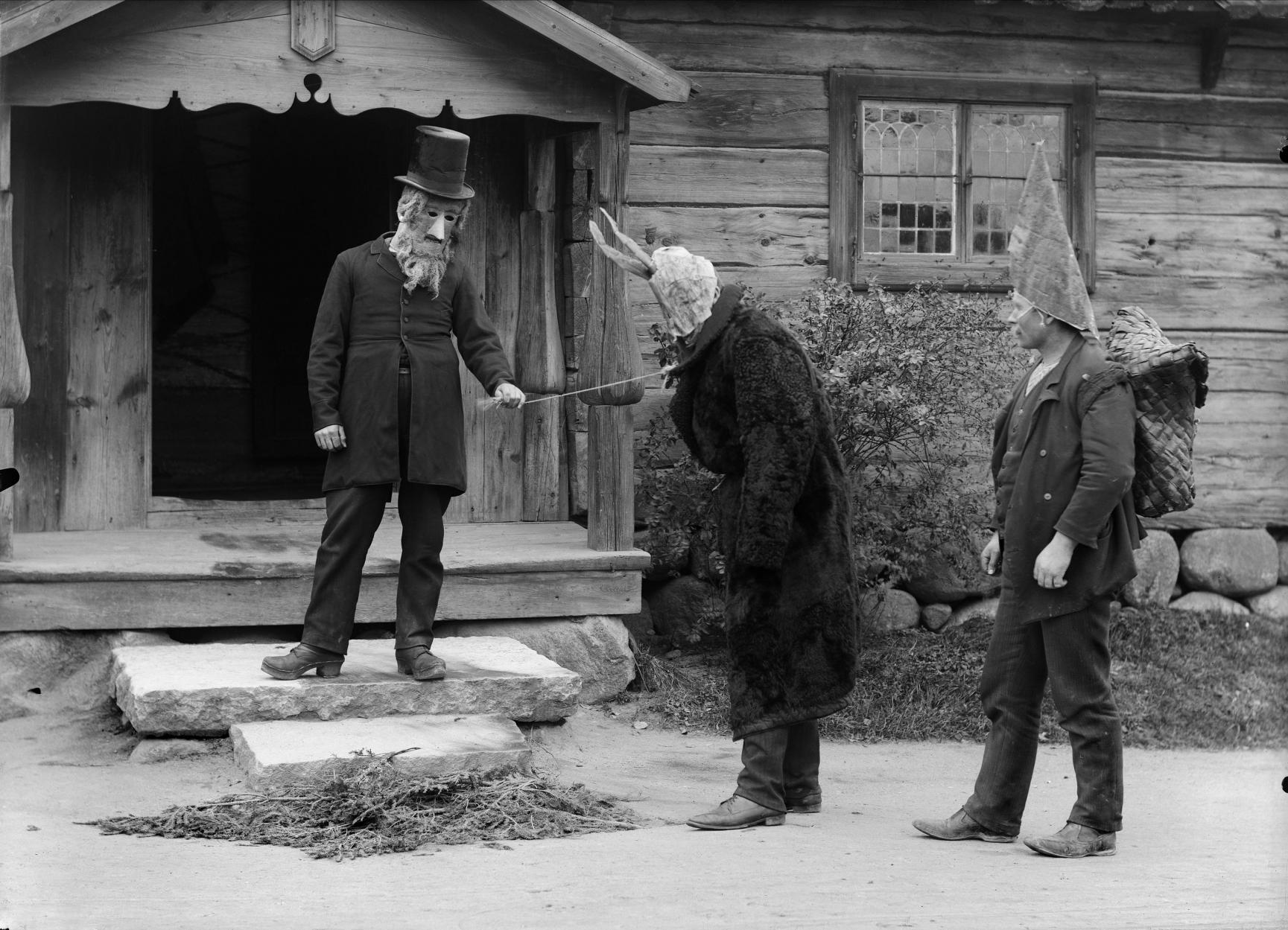Allt om jultraditioner i Sverige: Julbock, Lucia och Kalle Anka