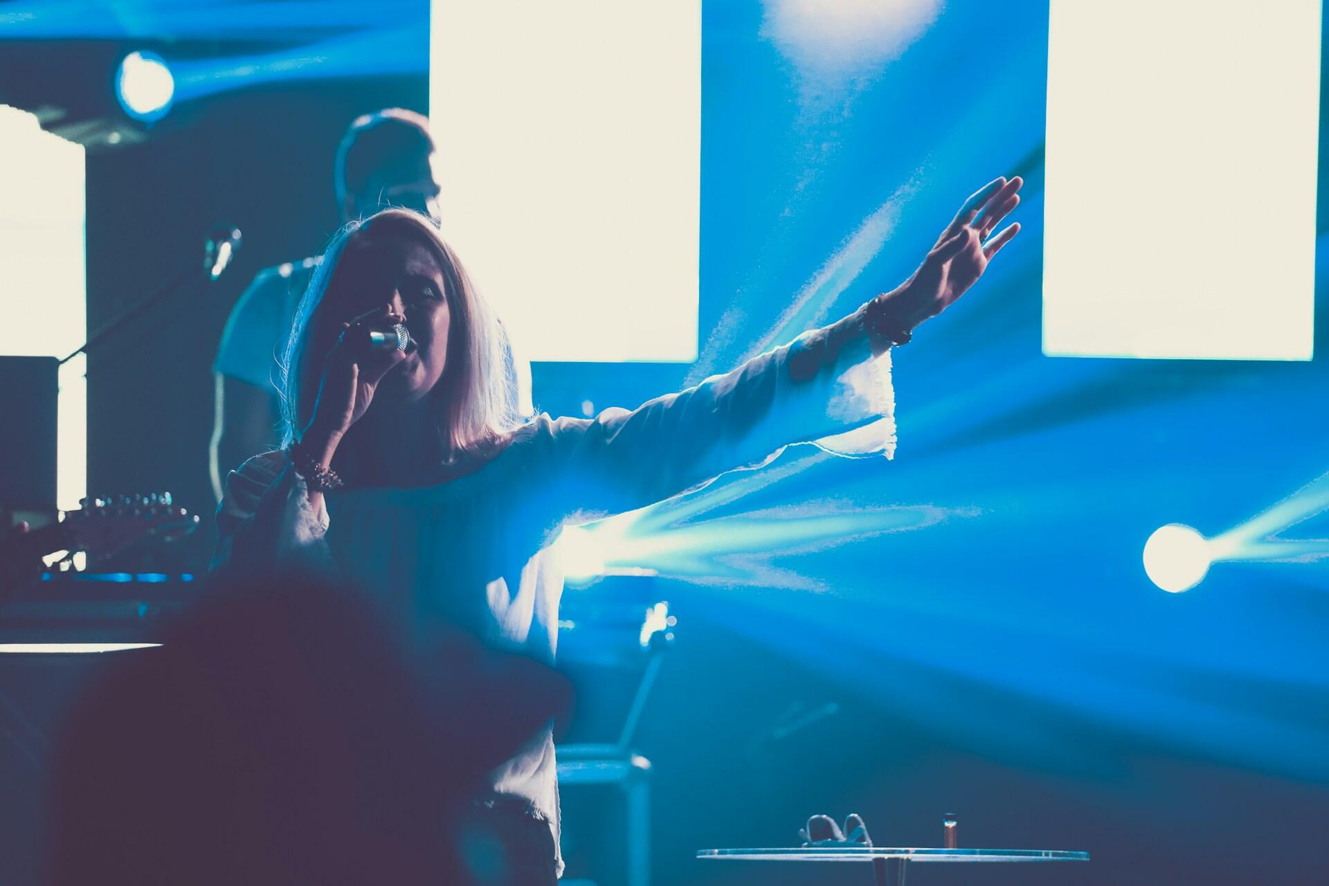 Som artist måste du hitta ditt egna, unika scenuttryck.