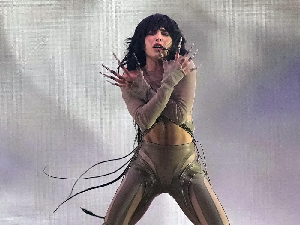 Loreen under finalen av Eurovision Song Contest i Liverpool 2023.