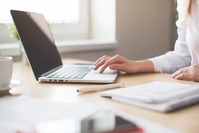 Hur mycket kostar kinesiska onlinestudier?