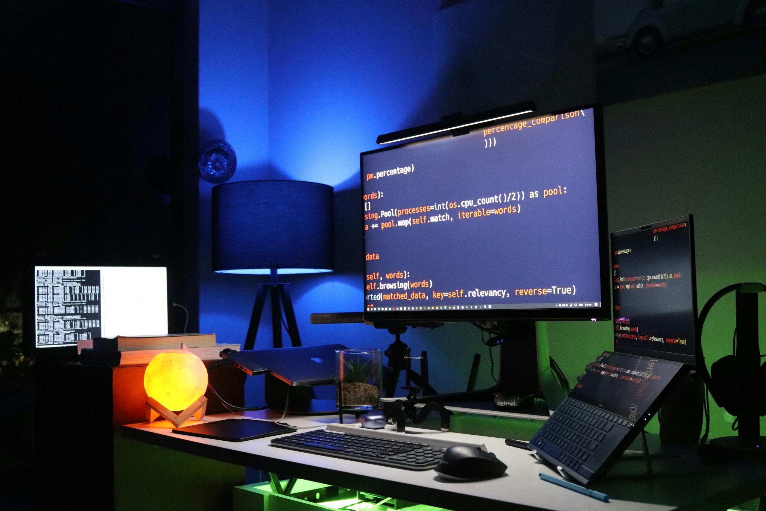 programerski setup rgb osvetlitev zasloni računalnik programiranje