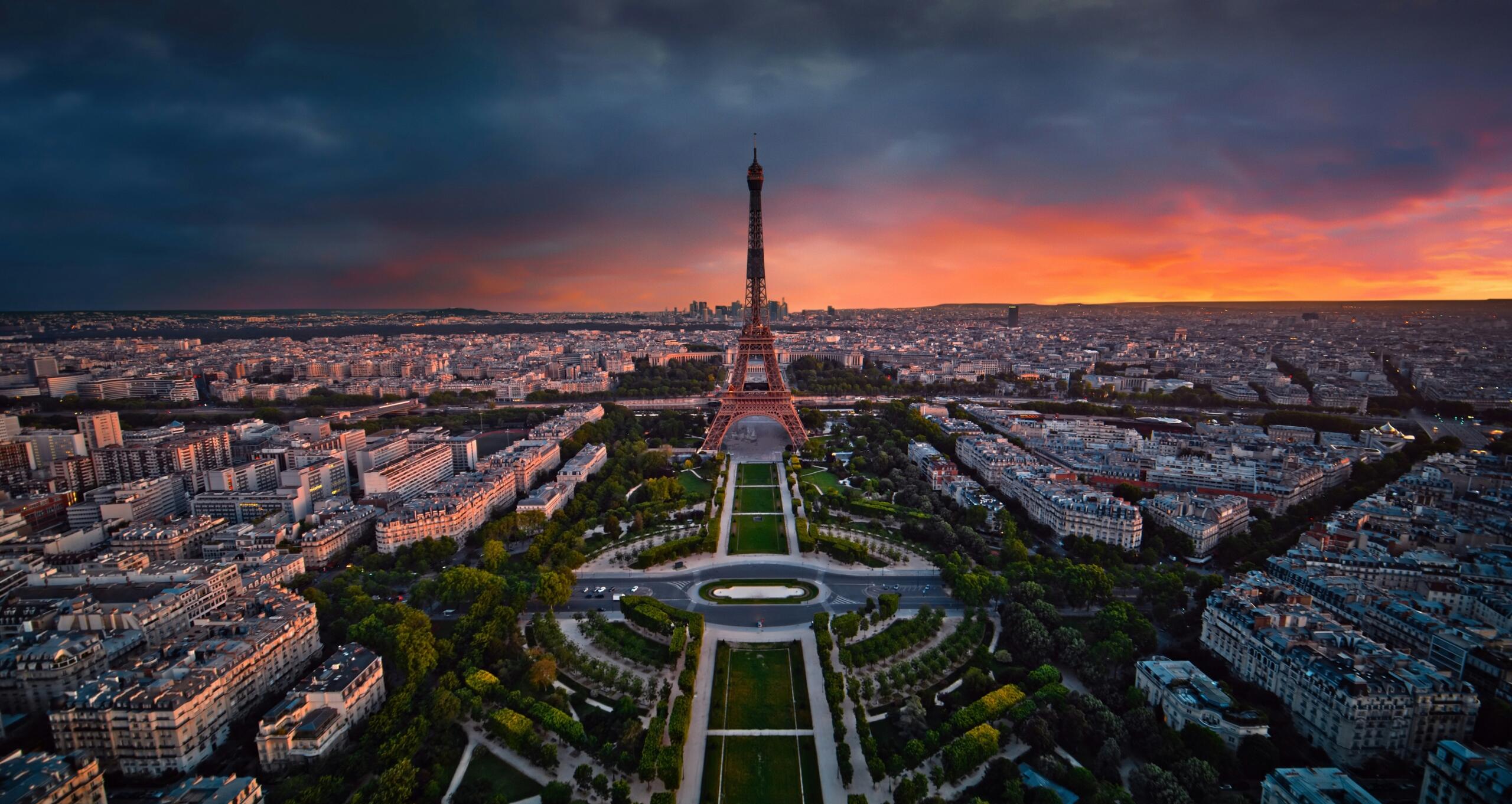 Eiffelova veža v Paríži