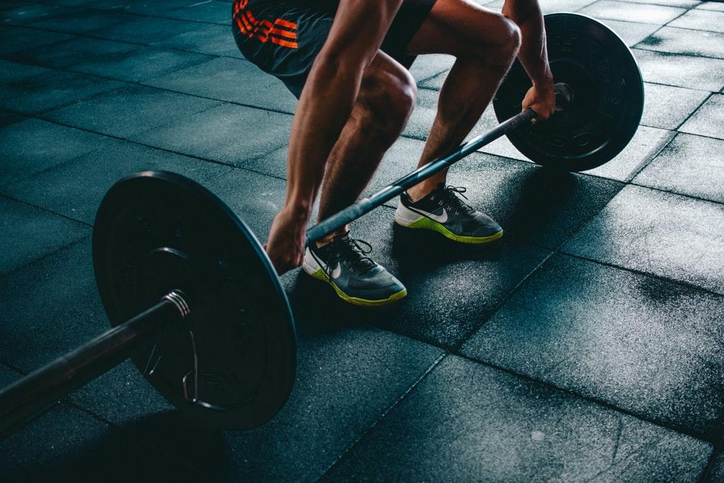 Fitness eğitmeni ile etkili spor programı