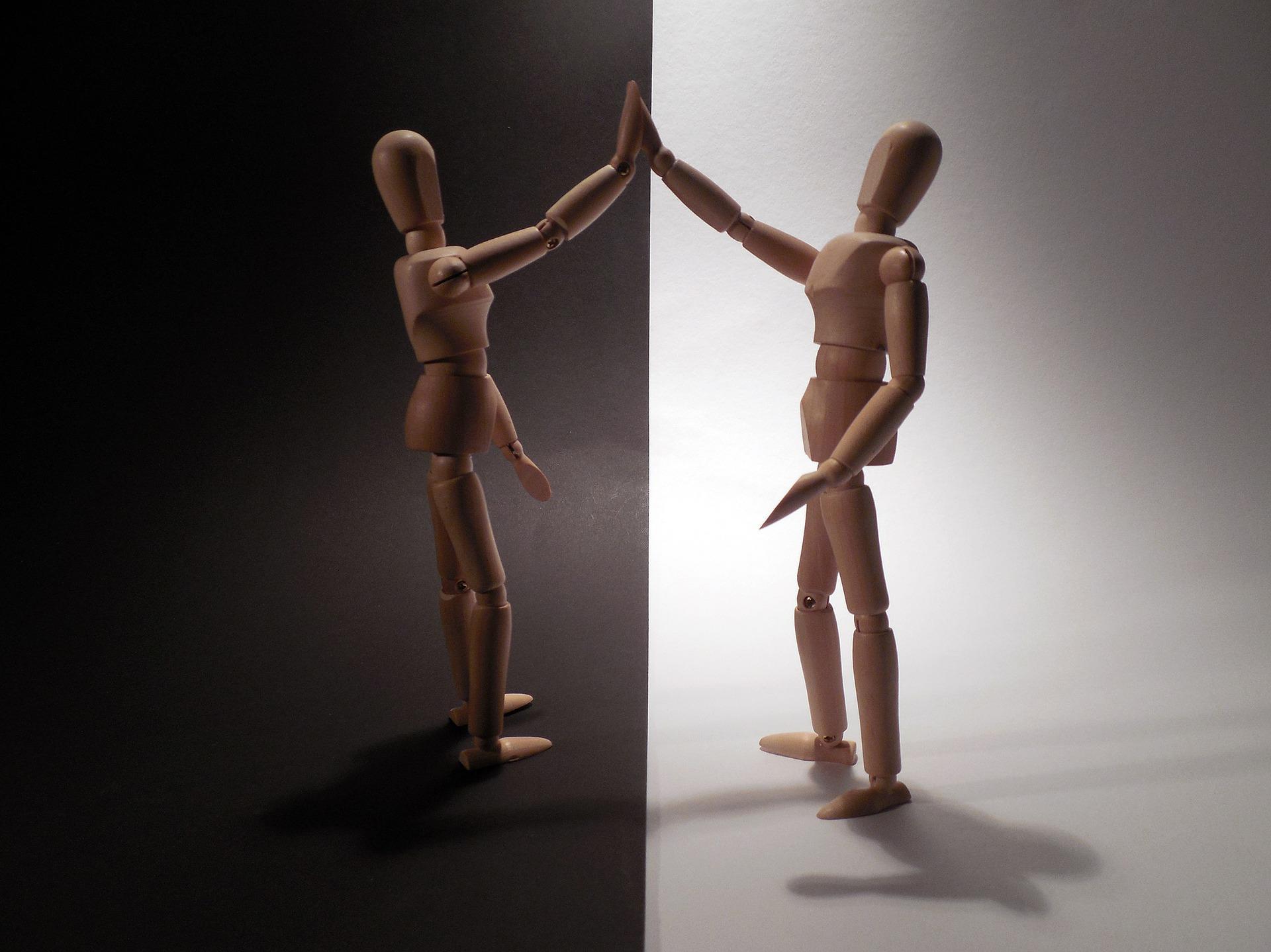 Yaşam koçu olmak için gerekenler kolaydır siz de başkalarının elinden tutun