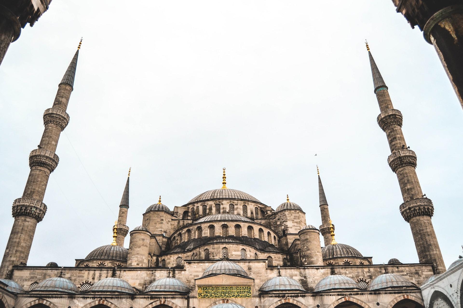 Cami ve minareleri