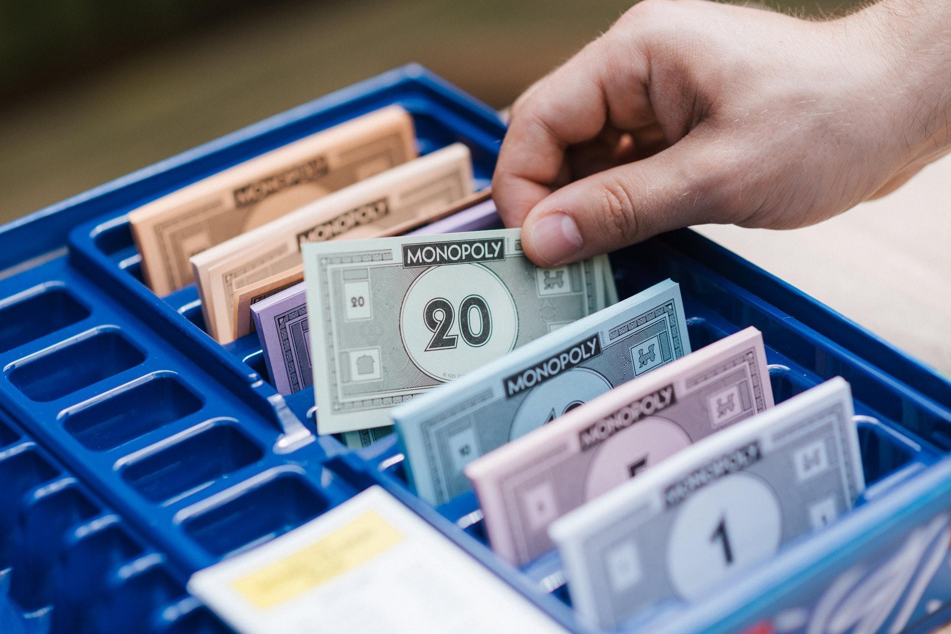 Monopoly para eğlence