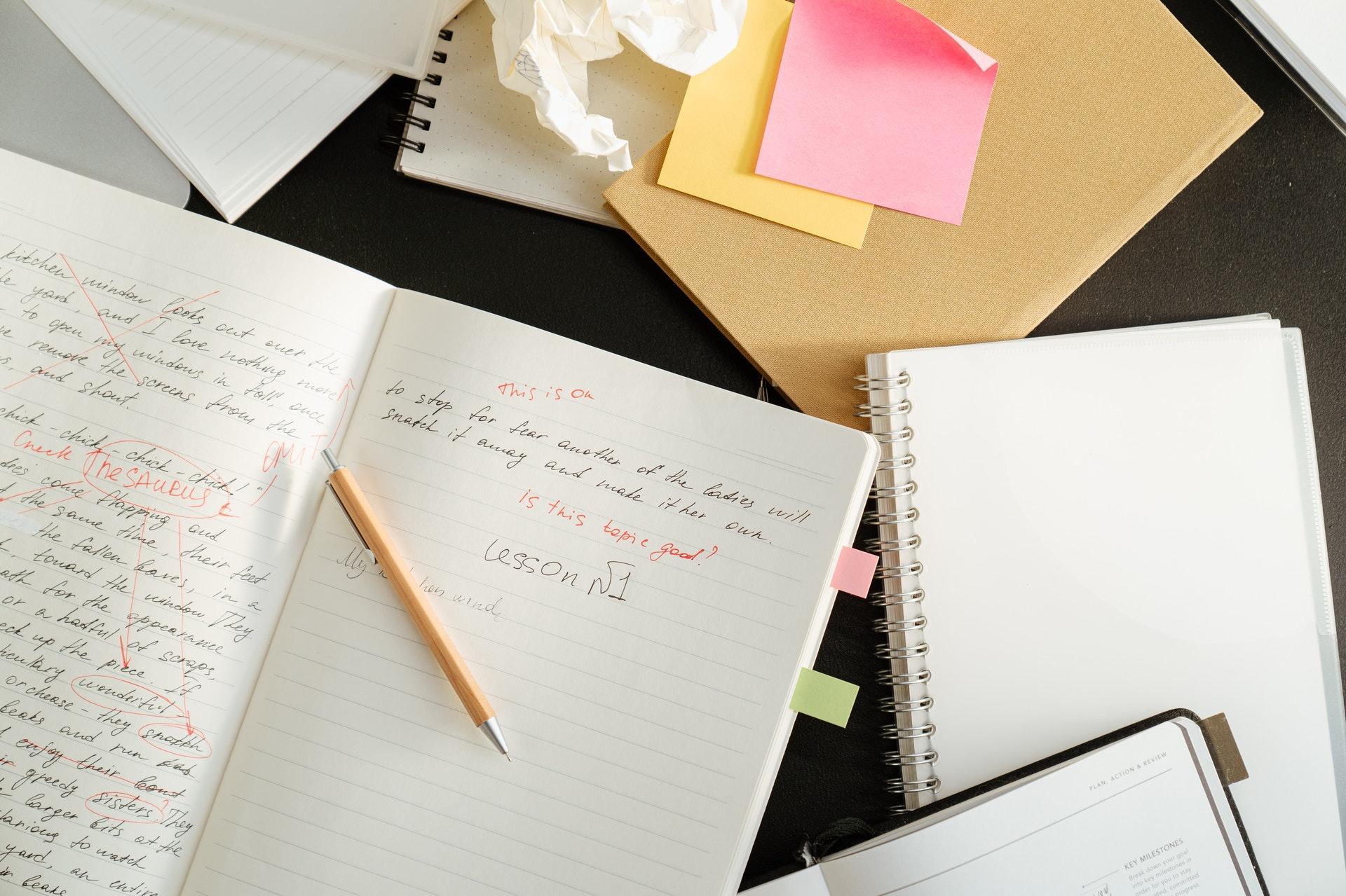 Defter kalem not çalışma