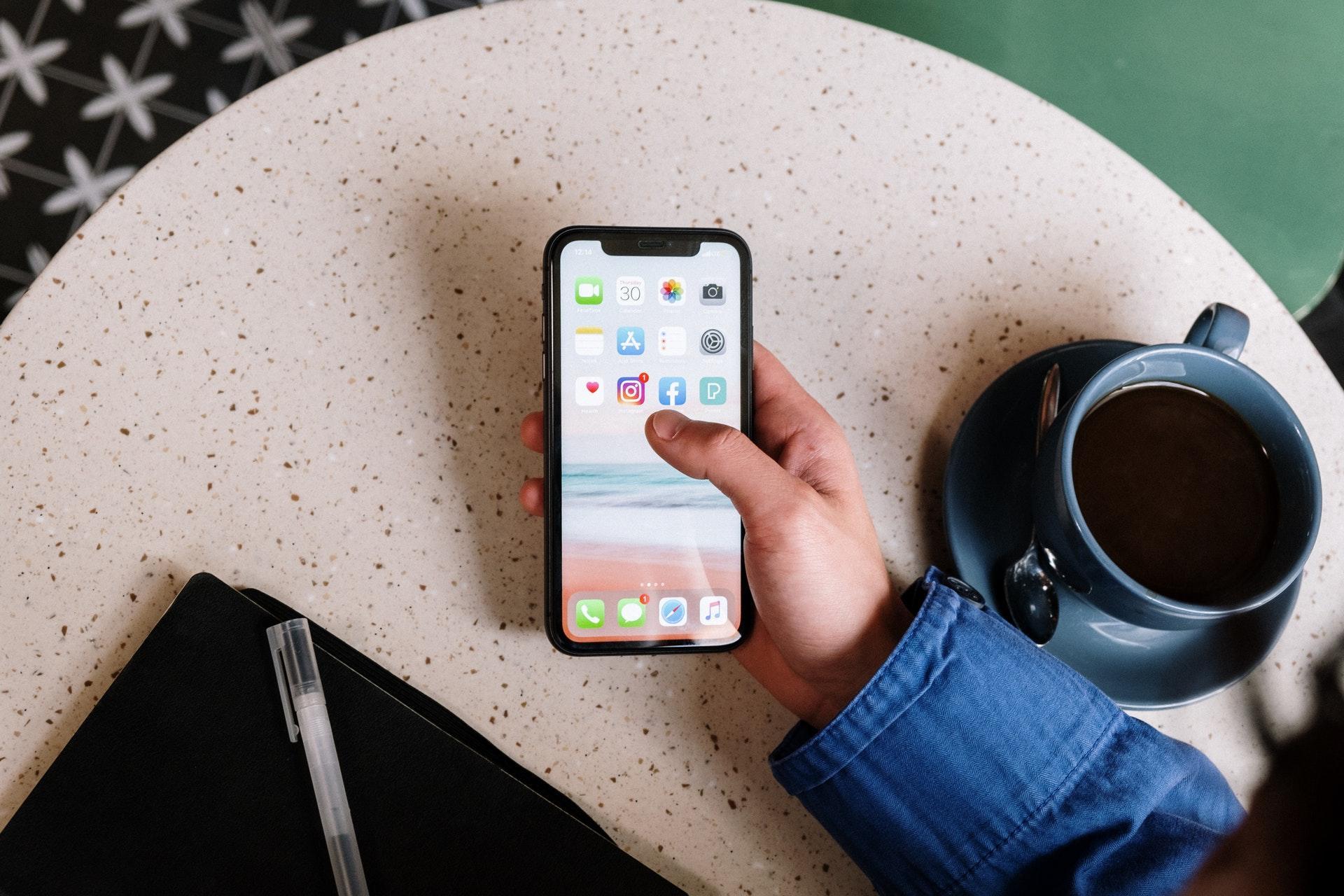 Telefon sosyal medya uygulamaları