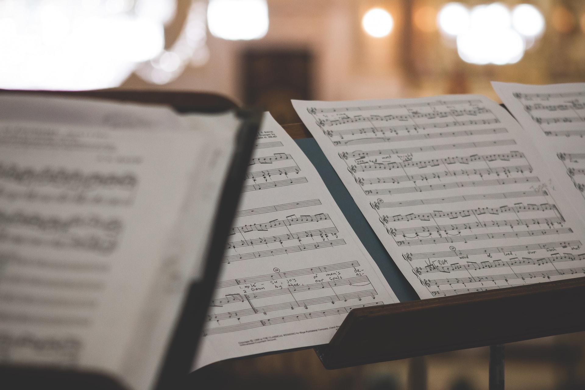 Orkestra nota kağıtları