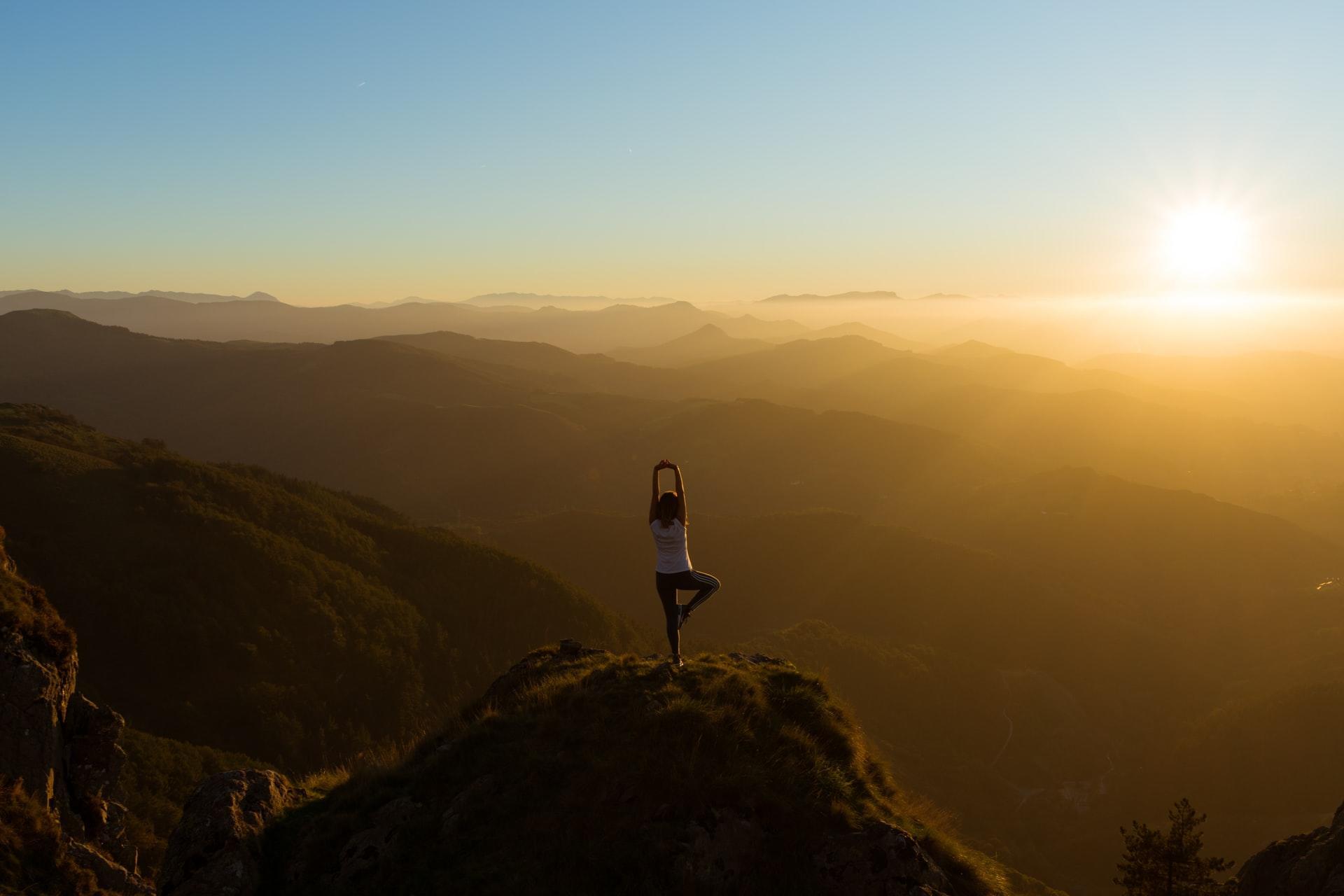Güneş selamı yoga