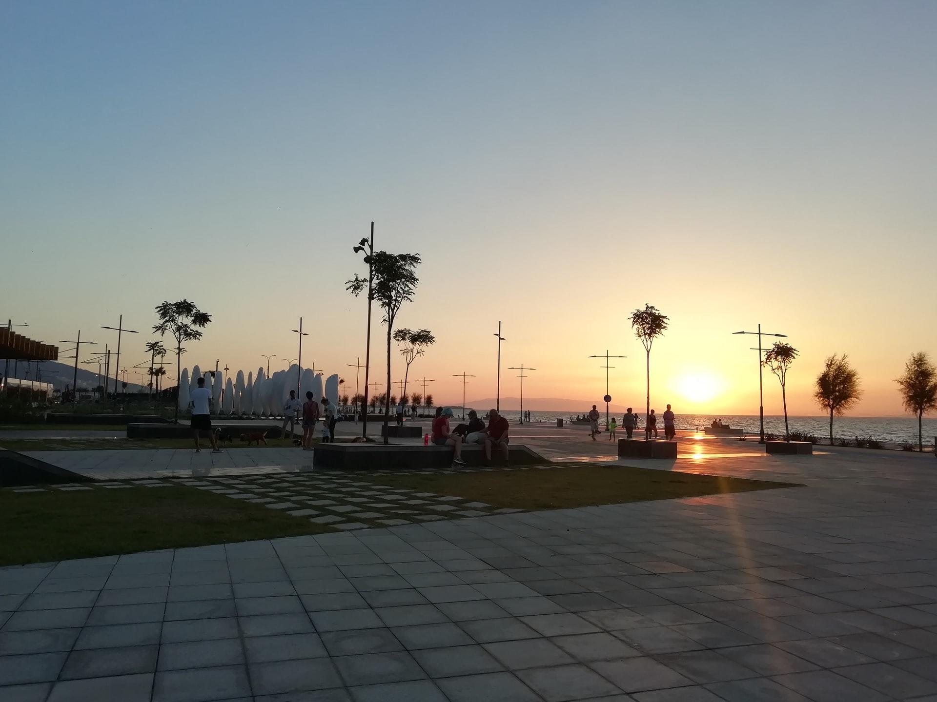 İzmir kordonda gün batımı