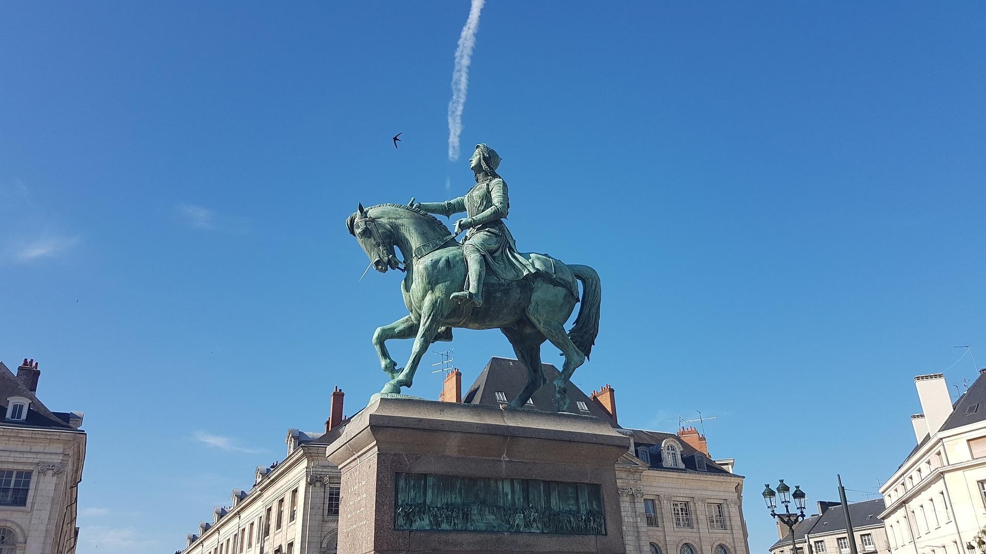 Azize Jeanne D'arc heykeli