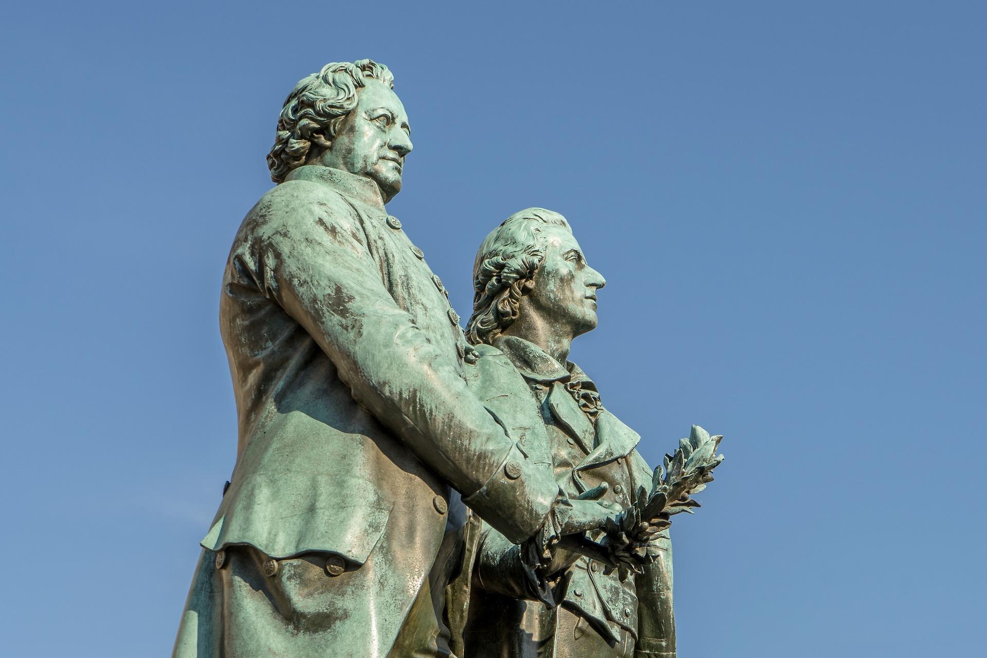 Schiller ve Goethe Büst