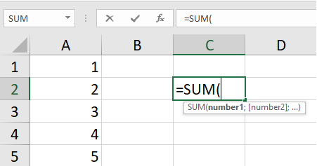 Excel'de C2 hücresine yazılmış TOPLA formülünün ekran görüntüsü.