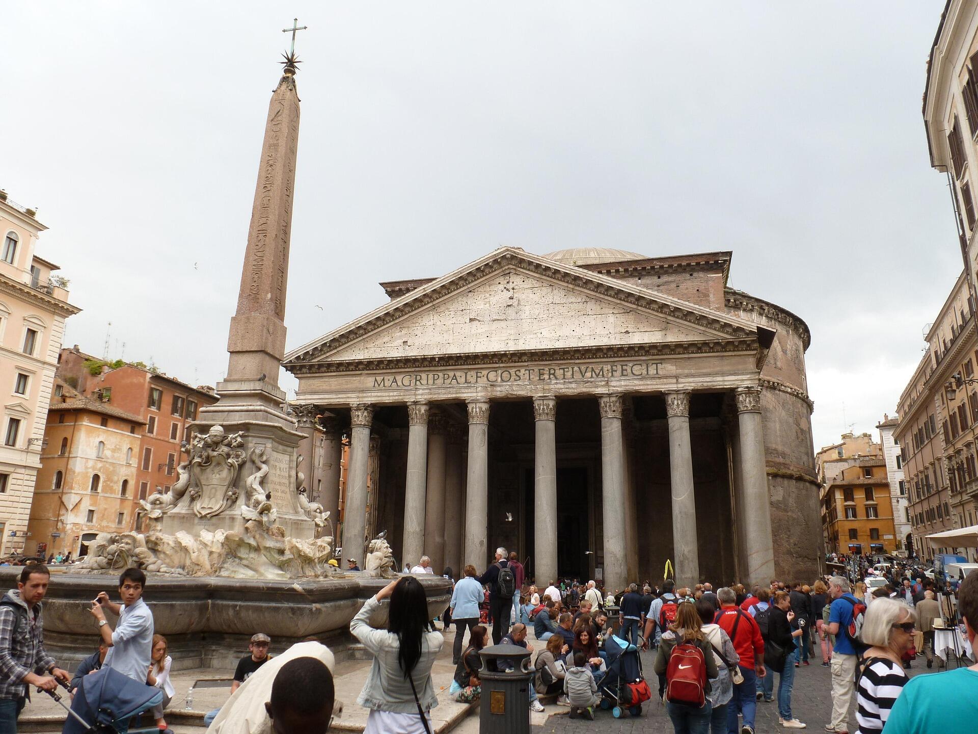 Roma'daki Pantheon