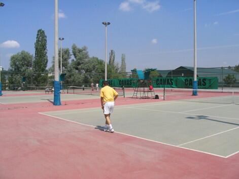 Ankara tenis kulübü temsili bir kort görseli