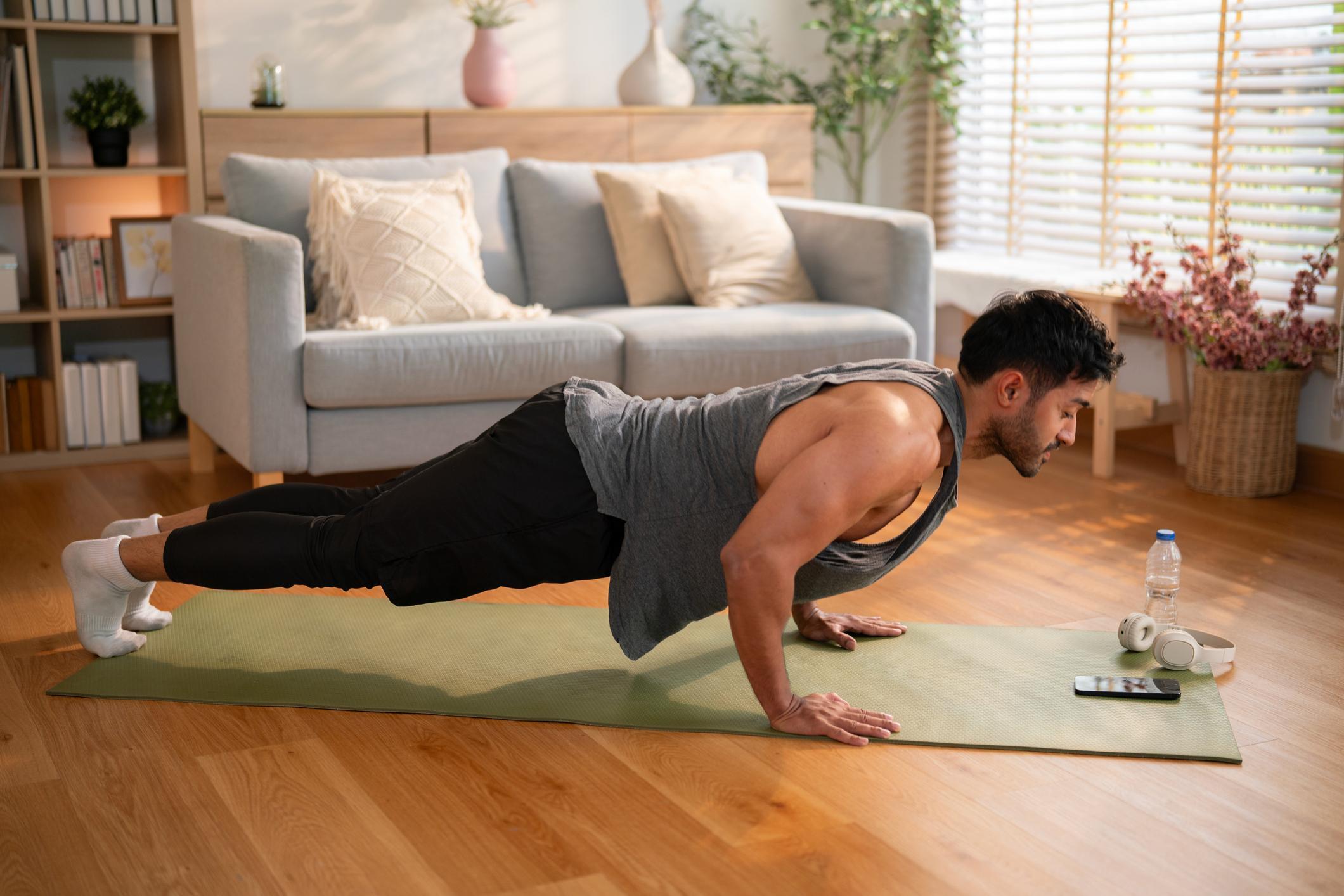 şınav çekme hareketi