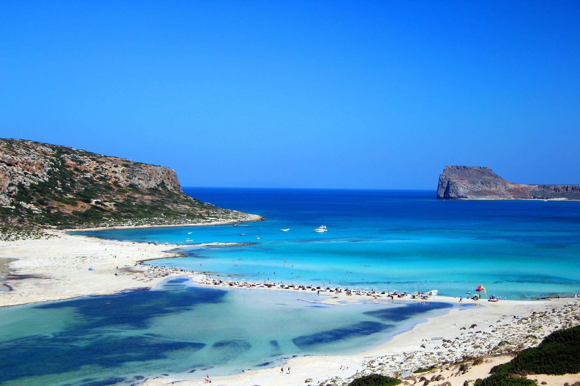 Rodos'ta bir sahil