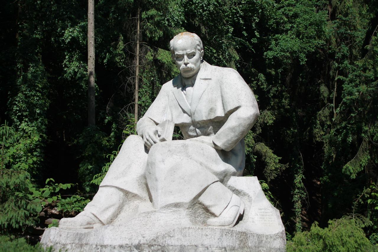 пам'ятник Кобзарю