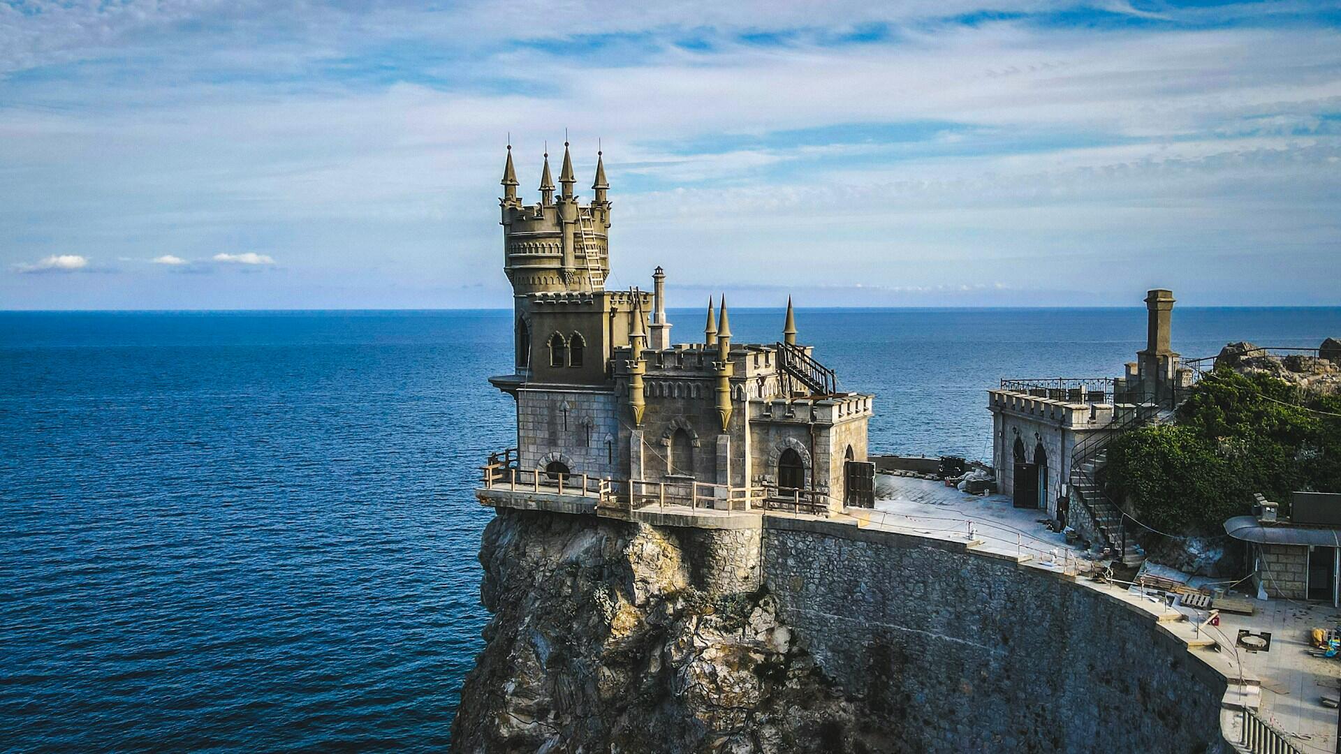 замок ластівчине гніздо в ялті